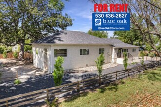 352 E 7th Ave in Chico, CA - Building Photo - Building Photo