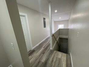 28 Sunnyside Ave in Putnam, CT - Building Photo - Building Photo