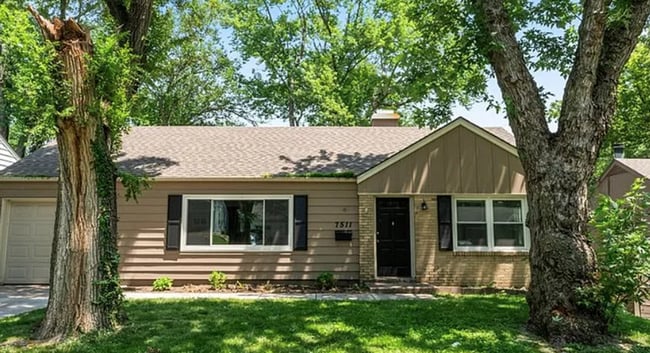 property at 7511 Rainbow Dr