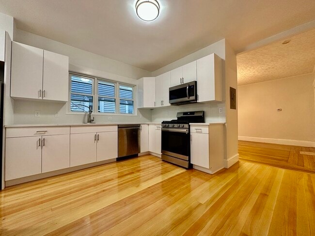 property at 28 Oakland St