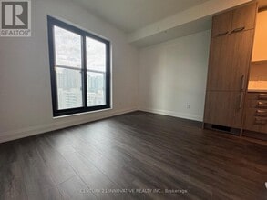 20 Soudan Ave in Toronto, ON - Building Photo - Building Photo