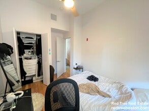 1607 Tremont St in Boston, MA - Building Photo - Building Photo