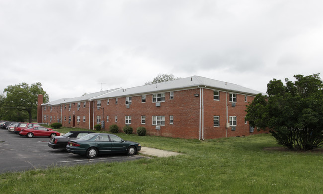 Lakewood Plaza One in Lakewood, NJ - Building Photo - Building Photo