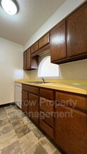 4541 Tranquility Dr in Lincoln, NE - Foto de edificio - Building Photo