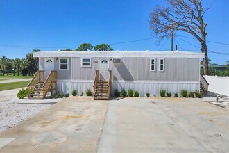 3280 Holly Ave in Grove City, FL - Building Photo - Building Photo