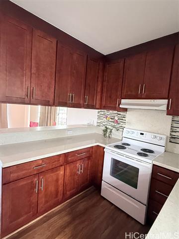 730 Makaleka Ave in Honolulu, HI - Building Photo - Building Photo