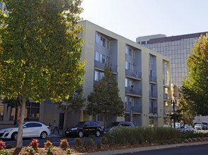 2300-2310 Broadway in Oakland, CA - Building Photo - Building Photo