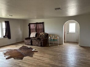 3155 Rd 68 in Lingle, WY - Building Photo - Building Photo