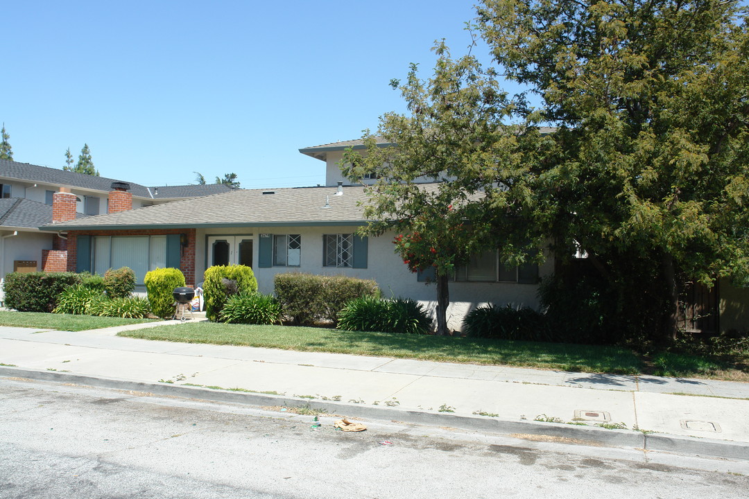 3679 Greenlee Dr in San Jose, CA - Building Photo