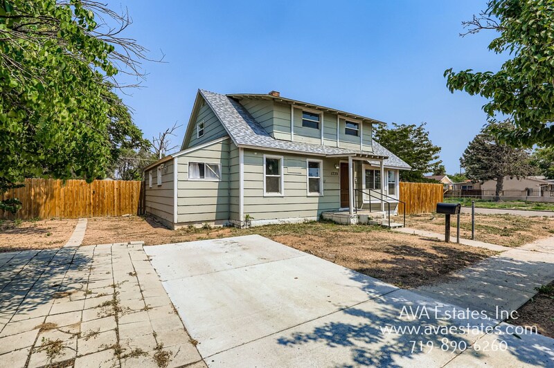 1739 E 5th St in Pueblo, CO - Building Photo