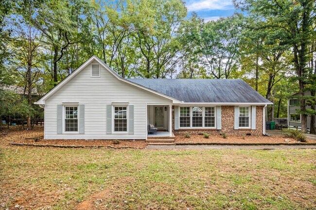 property at 7601 Robin Crest Rd