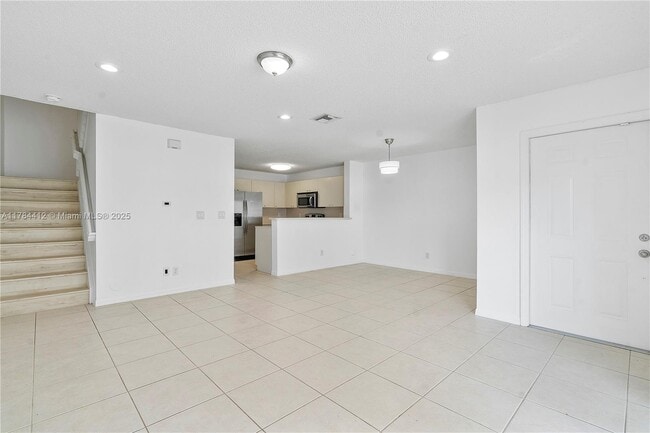 12488 SW 54th St in Miramar, FL - Building Photo - Building Photo