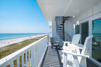 201 Carolina Beach Ave S in Carolina Beach, NC - Building Photo - Building Photo