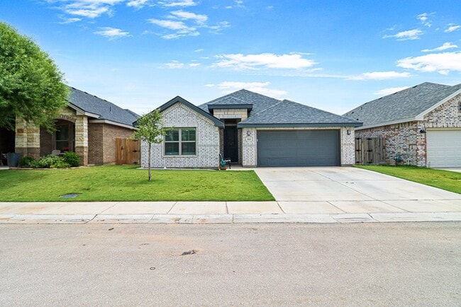 1612 Palo Duro Dr in Odessa, TX - Building Photo - Building Photo