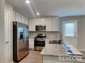 7319 Rosada Way in San Antonio, TX - Building Photo - Building Photo