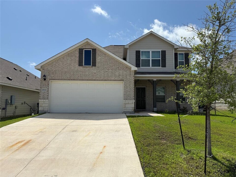 19321 Forman Dr in Pflugerville, TX - Building Photo