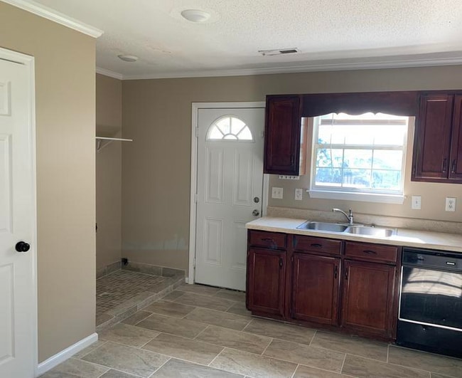 330 Baldwin St SE in Cleveland, TN - Building Photo - Building Photo