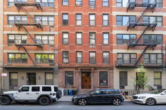 412 E 88th St in New York, NY - Building Photo - Building Photo