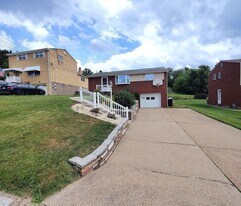 5079 Earlsdale Rd in Pittsburgh, PA - Building Photo