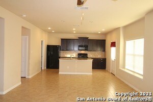 9118 Hogarten in Converse, TX - Building Photo - Building Photo