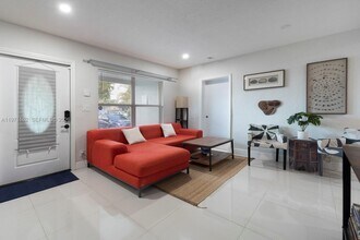 5224 NE 1st Ave. in Fort Lauderdale, FL - Building Photo - Building Photo