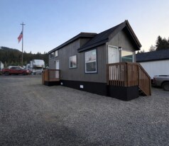 186 Granite Rd in Port Angeles, WA - Building Photo