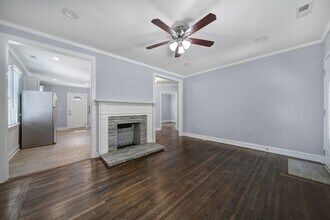 1031 Spruce St in Charlotte, NC - Building Photo - Building Photo