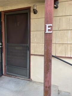 7726 University Ave, Unit E in La Mesa, CA - Building Photo - Building Photo