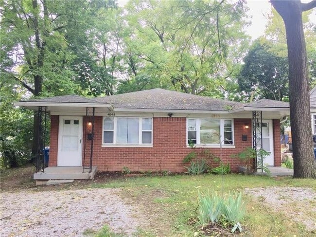property at 4648 Crestview Ave