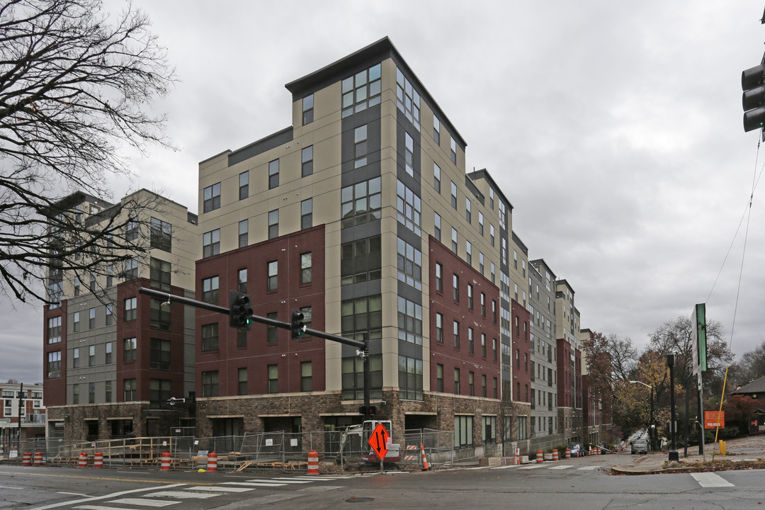 The Standard at Knoxville in Knoxville, TN - Foto de edificio