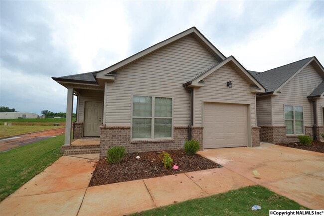 12089 Southern Charm Blvd in Madison, AL - Building Photo - Building Photo
