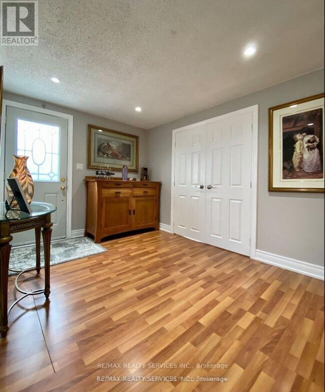 4870 Mapleview Crescent in Port Colborne, ON - Building Photo - Building Photo