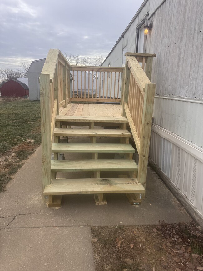 156 Janet Dr in Moscow Mills, MO - Building Photo - Building Photo