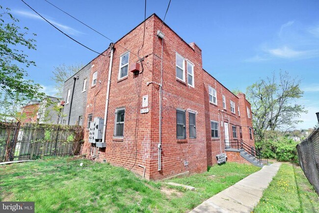 430 Condon Terrace SE in Washington, DC - Building Photo - Building Photo