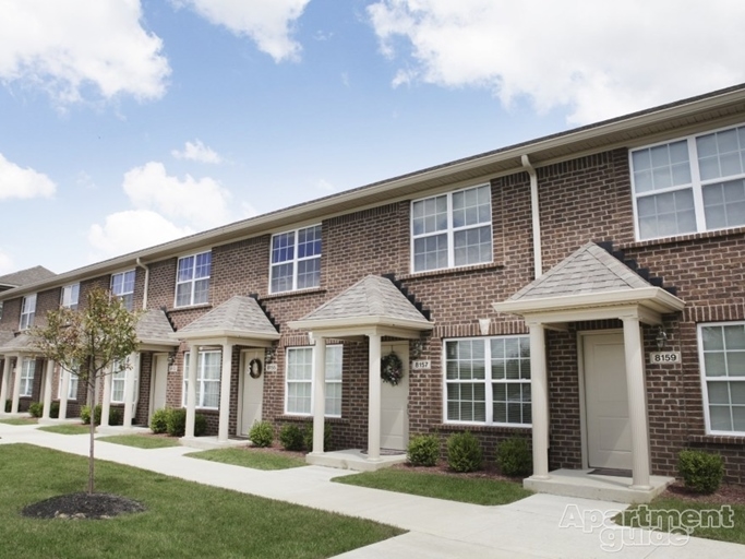 St. James Crossings Townhomes in Louisville, KY - Building Photo