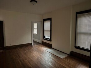 1766-1768-1768 Oak St in Columbus, OH - Building Photo - Building Photo