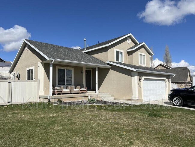 property at 3663 Lake Mountain Dr