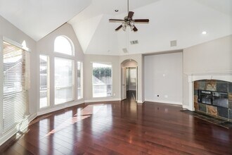 2718 Van Gogh Ln in Missouri City, TX - Building Photo - Building Photo