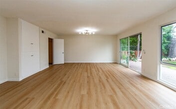 27845 Hawthorne Blvd in Rancho Palos Verdes, CA - Building Photo - Building Photo