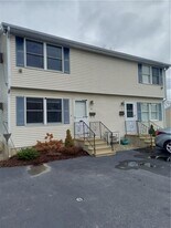 19 Berclay St in Johnston, RI - Building Photo
