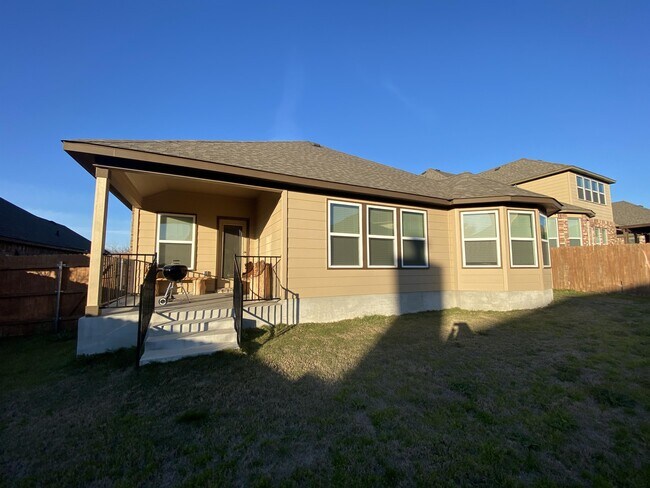 836 Olive Ln in Harker Heights, TX - Building Photo - Building Photo