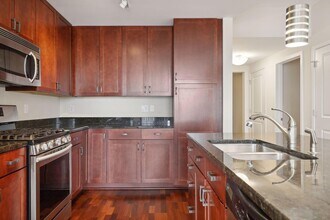 100 3rd Ave S in Minneapolis, MN - Building Photo - Building Photo