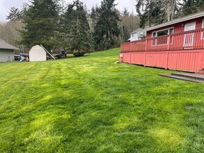 870 Greentree Dr in Greenbank, WA - Building Photo - Building Photo
