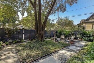 513 E 11th St in Houston, TX - Building Photo - Building Photo