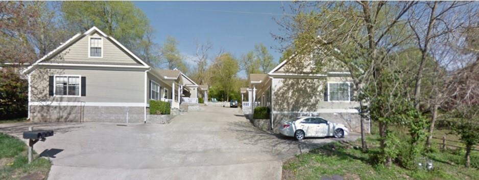 230 N Olive Ave in Fayetteville, AR - Building Photo