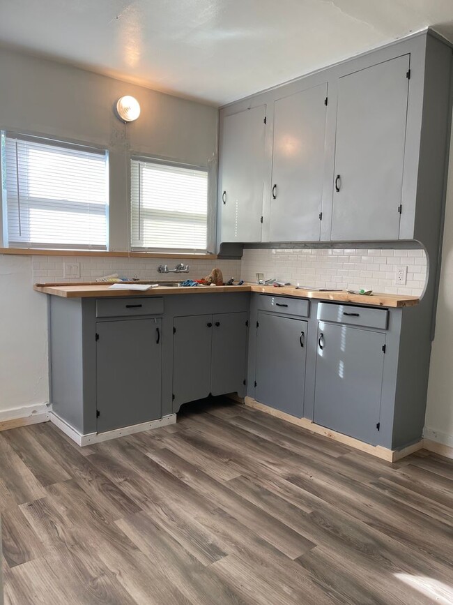 912 Wayside Dr in Turlock, CA - Building Photo - Building Photo