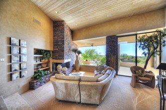 10277 E Nolina Trail in Scottsdale, AZ - Foto de edificio - Building Photo