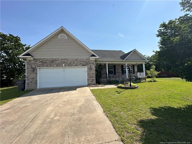 1404 War Admiral Ct in Parkton, NC - Building Photo - Building Photo
