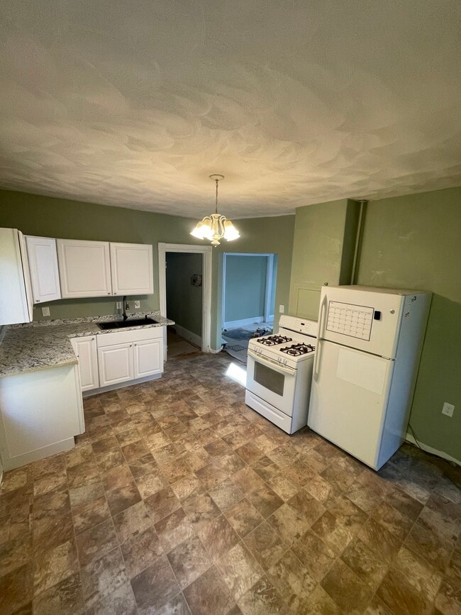 65 Hancock St, Unit 1 in Somerville, MA - Foto de edificio - Building Photo