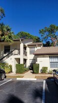 4845 Winslow Beacon in Sarasota, FL - Building Photo